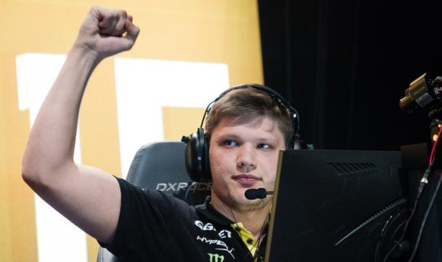 NIP官方在TikTok上分享了一段视频：总有分别的时候，也总有重聚的时候。